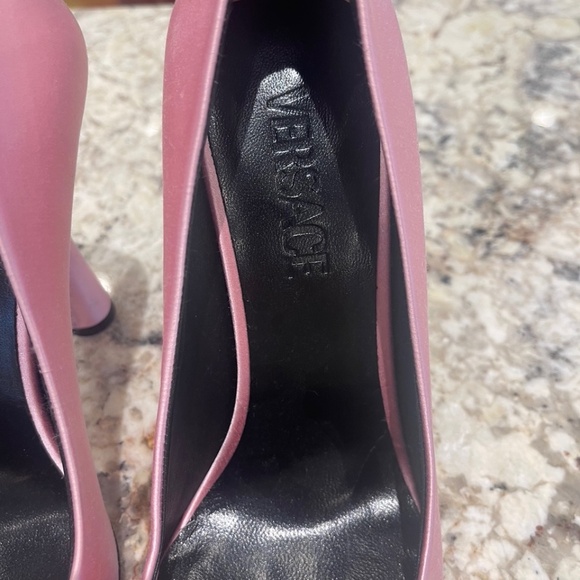 Versace Pink Pumps - Picture 3 of 13